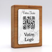 qr code totem rectangle en bois marbre blanc pour restaurant hôtel support chevalet plaque